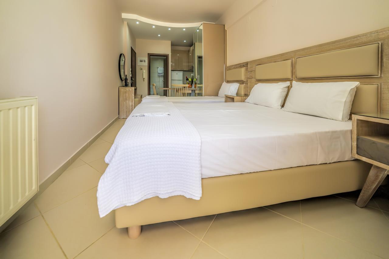 Le Monde Seaview Suites Nea Kallikrateia Exteriör bild